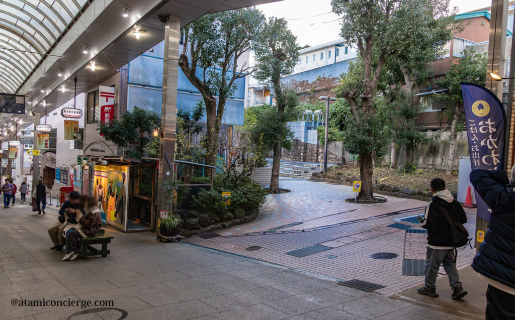 平和通り中程にあるスペース